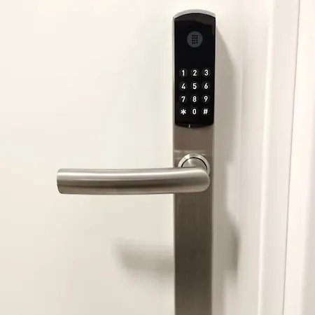 Fira 9 A 1min Del Metro Y Centro 15min Apartment